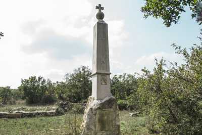 Il Monumento dei briganti: quella stele che ricorda la morte del mitico Sergente Romano